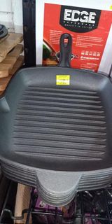 (Category: ) located in . Submitted by victoria.shop1 (Listing ID 1184960285, Image 1). Description: .