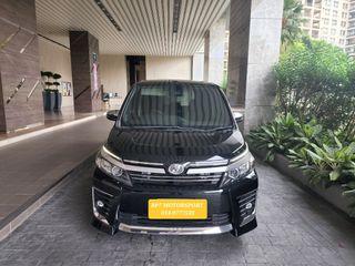 Toyota Voxy 2.0 Kirameki 8 Seater MPV Sewa Rental