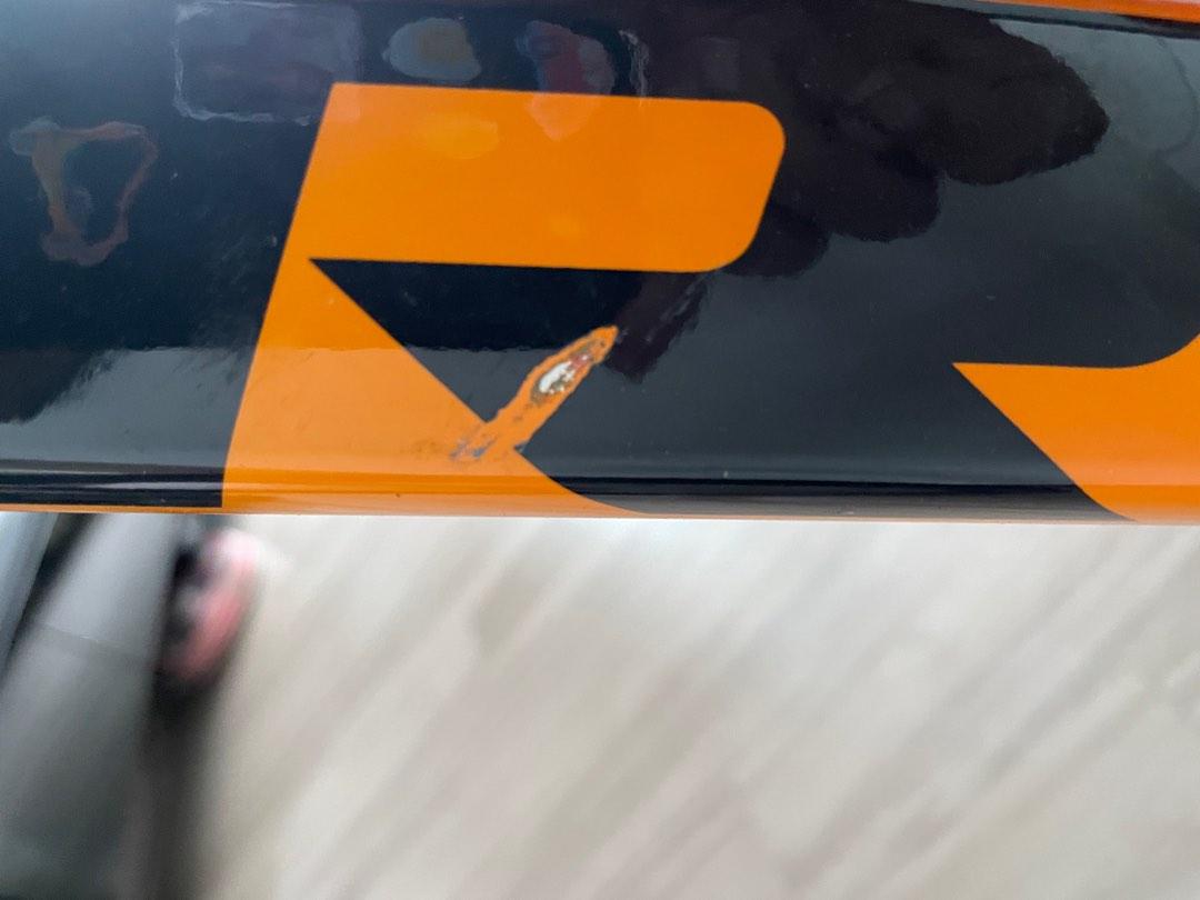 Trek Marlin 7 Marigold to Radioactive Red Fade Size M, Sports