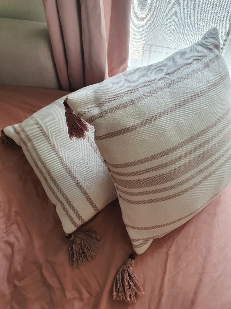 Target throw deals pillow covers