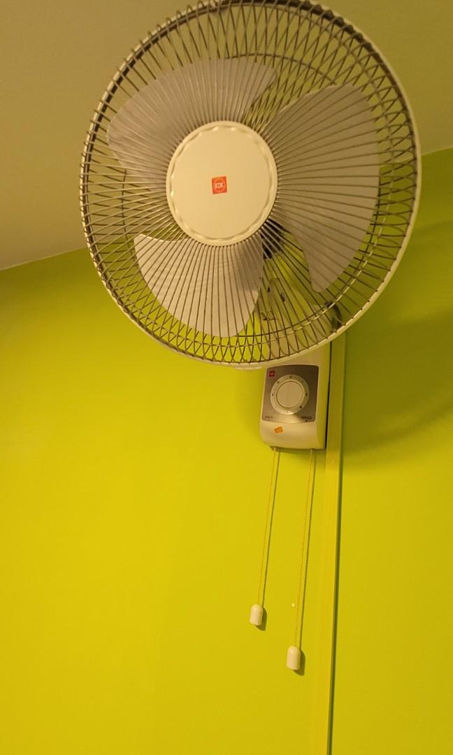 Wall fan (KDK), TV & Home Appliances, Electrical, Adaptors & Sockets on