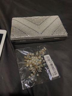 White clutch plus headpiece