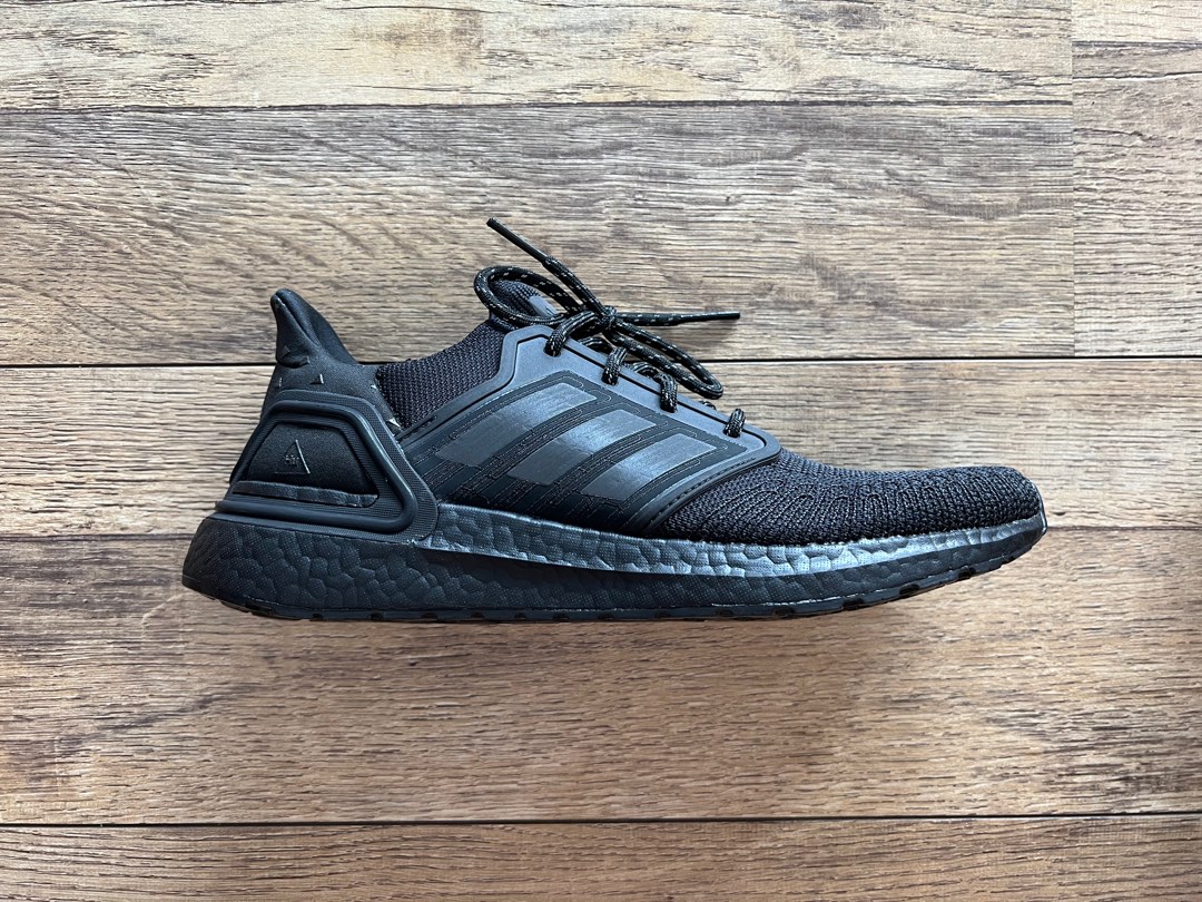 ADIDAS x Pharrell Williams Hu UltraBoost 20 Triple Black, Men's Fashion ...