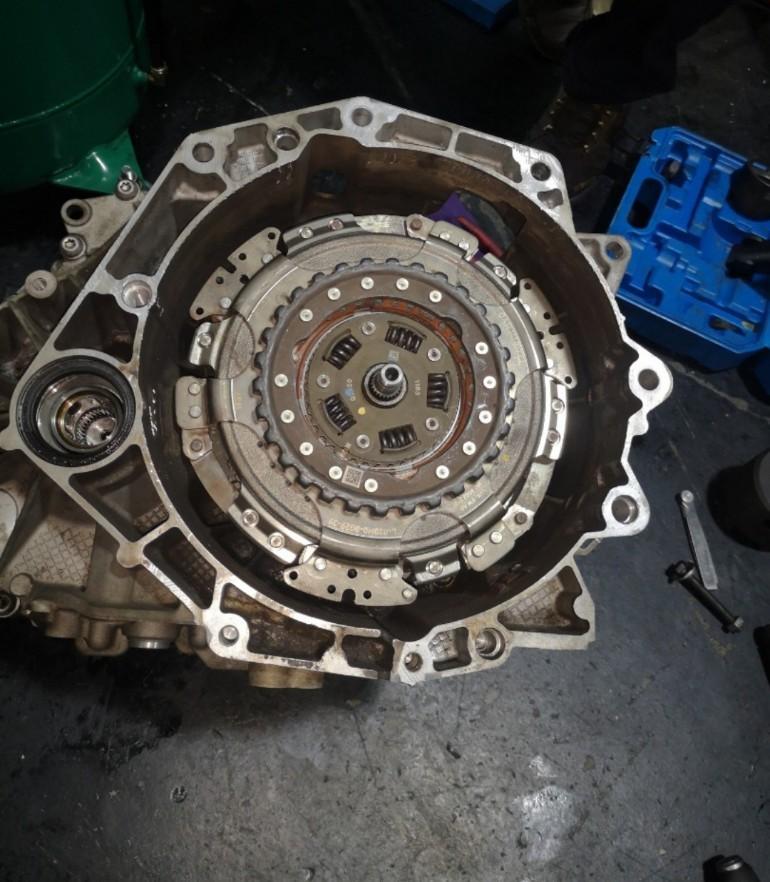 Audi A3/ Volkswagen DQ200 clutch set luk replacement, Car Accessories, Car & Services