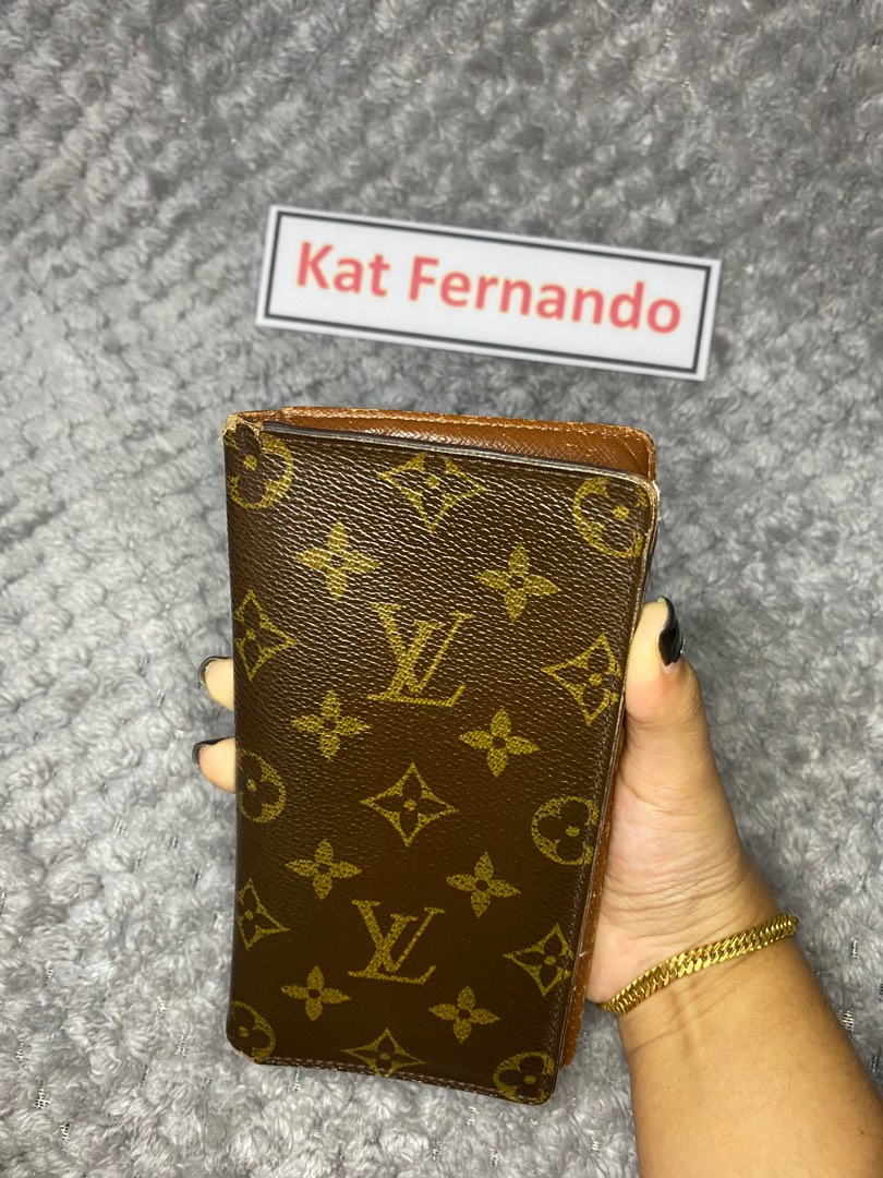 Authentic LV Mens Bifold Long Wallet, Luxury, Bags & Wallets on Carousell
