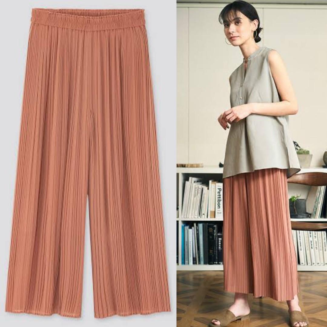 UNIQLO CHIFFON PLEATED SKIRT PANTS