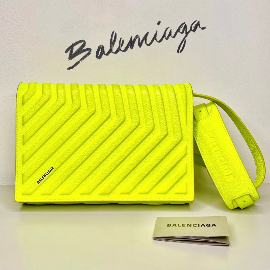 BALENCIAGA 💛 Neon Car Flap Crossbody Bag (100% Authentic) #SeptemberSale