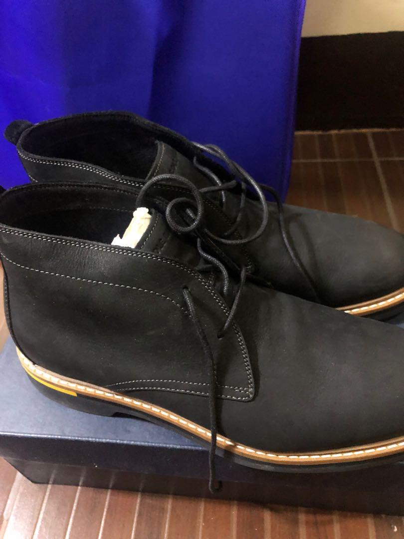 Cole Haan Mens York Chukka Boot, Men's Fashion, Footwear, Casual Shoes on Carousell