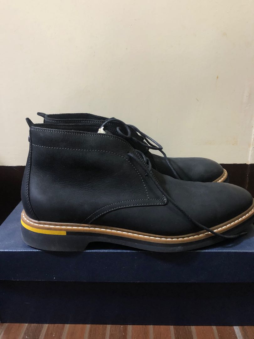 Cole Haan Mens York Chukka Boot, Men's Fashion, Footwear, Casual Shoes on Carousell