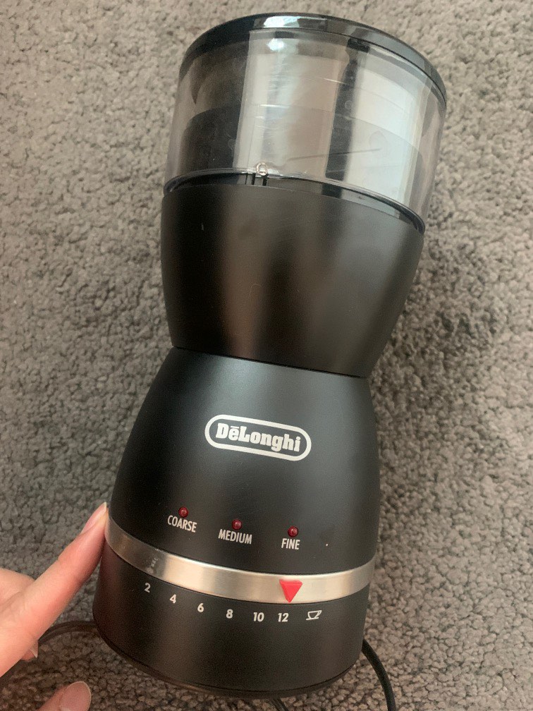 Delonghi Coffee Bean Grinder, 家庭電器, 廚房電器, 咖啡機及咖啡壺 Carousell