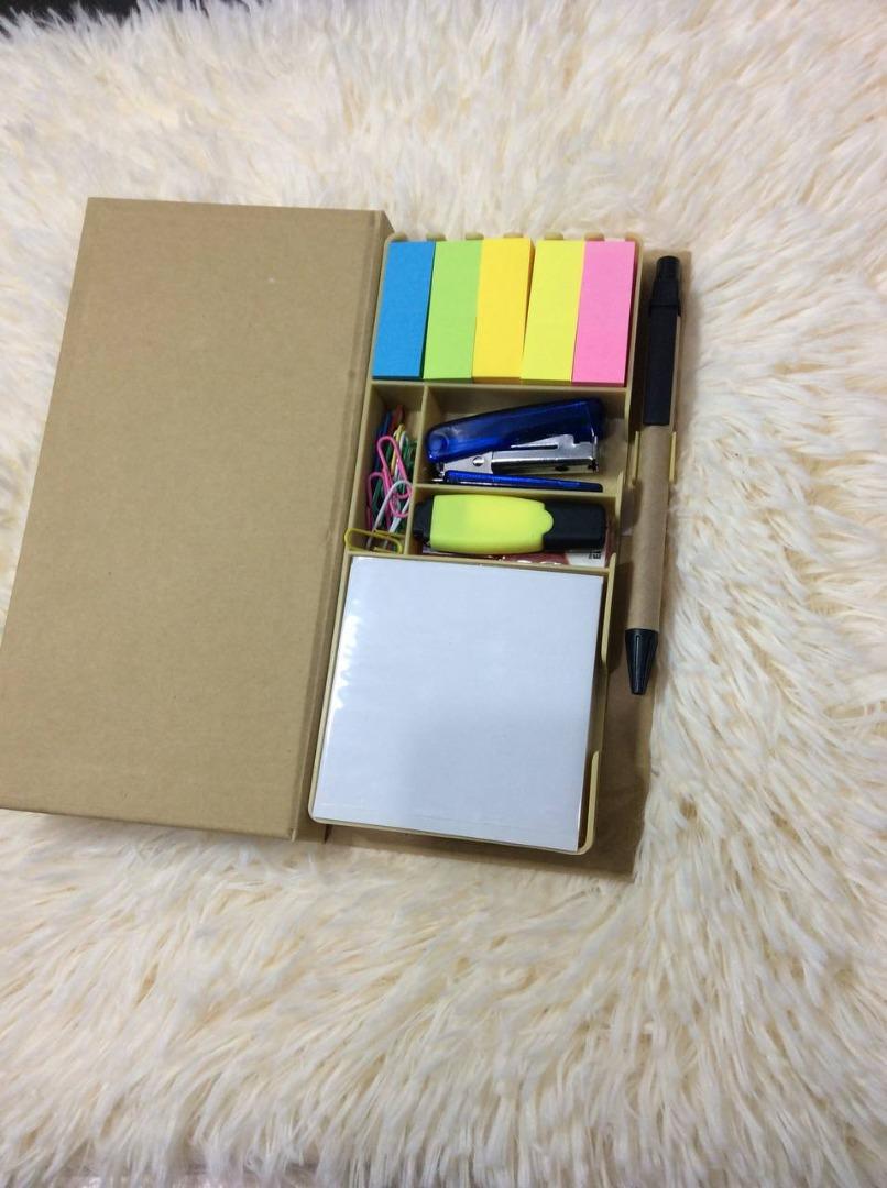 Desk Set Includes: memo pad, ballpen, mini highlighter, mini stapler ...