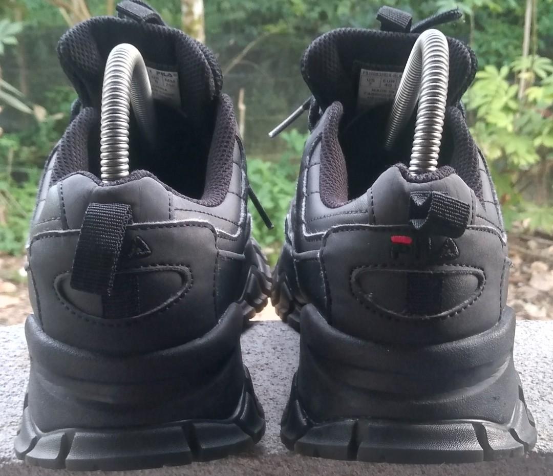 Fila triple black Men s Fashion Footwear Sneakers on Carousell