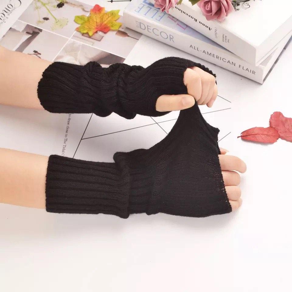 Anime Fairy Tail Cosplay Glove Autumn Winter Keep Warm Noctilucent Black  Full Finger Gloves Unisex Accessories Handwear Costume - Gloves & Handwear  - AliExpress