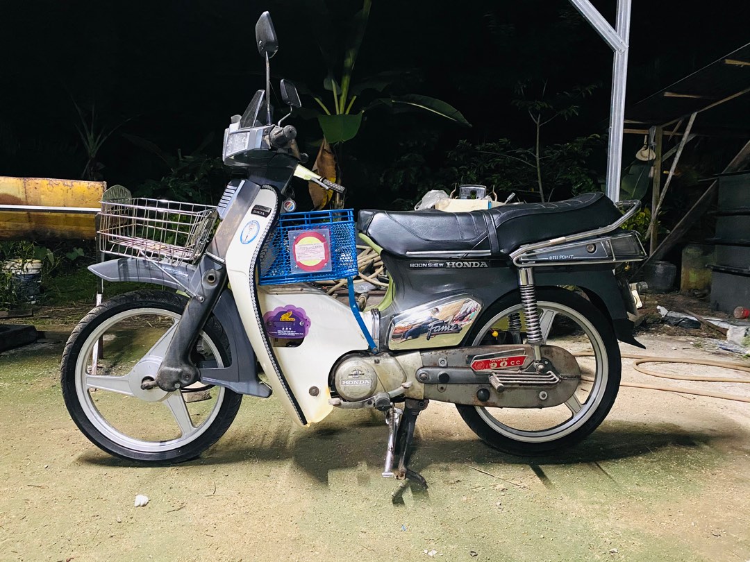 Honda best sale fame c90
