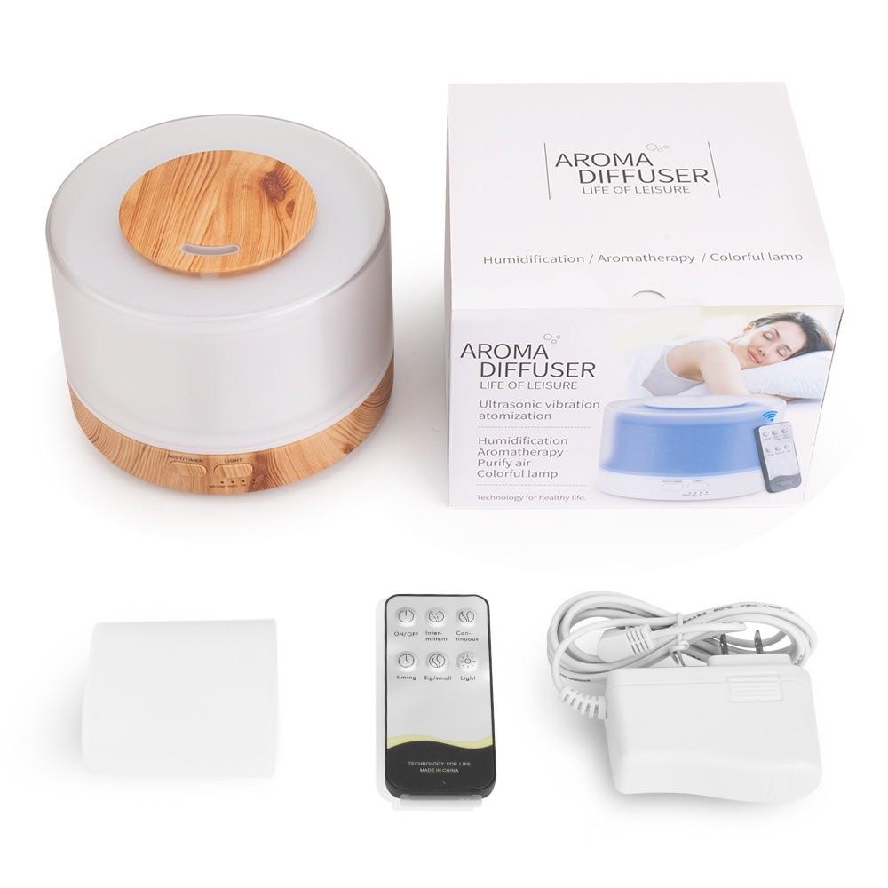 Humidifier (Category: Air Purifiers & Dehumidifiers) located in Manila. Submitted by larascollection0920 (Listing ID 1185132959, Image 3). Description: 500ML 7 LED Aromatherapy Humidifier with Essential oil Ultrasonic Essential Oil Diffuser p650.
