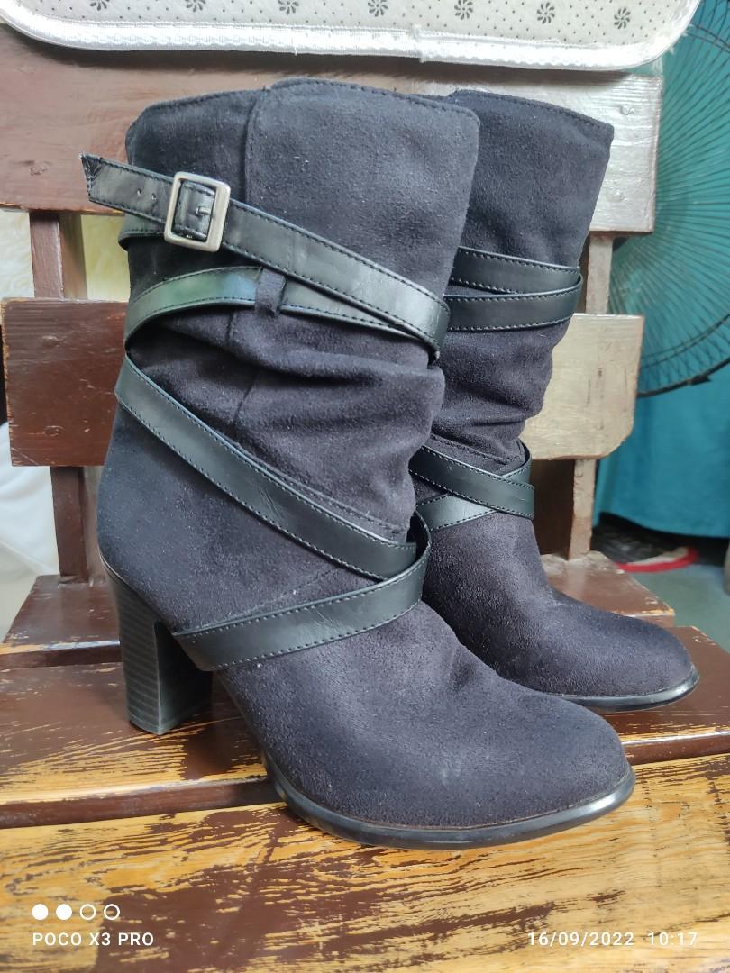 jaclyn waterproof chelsea bootie