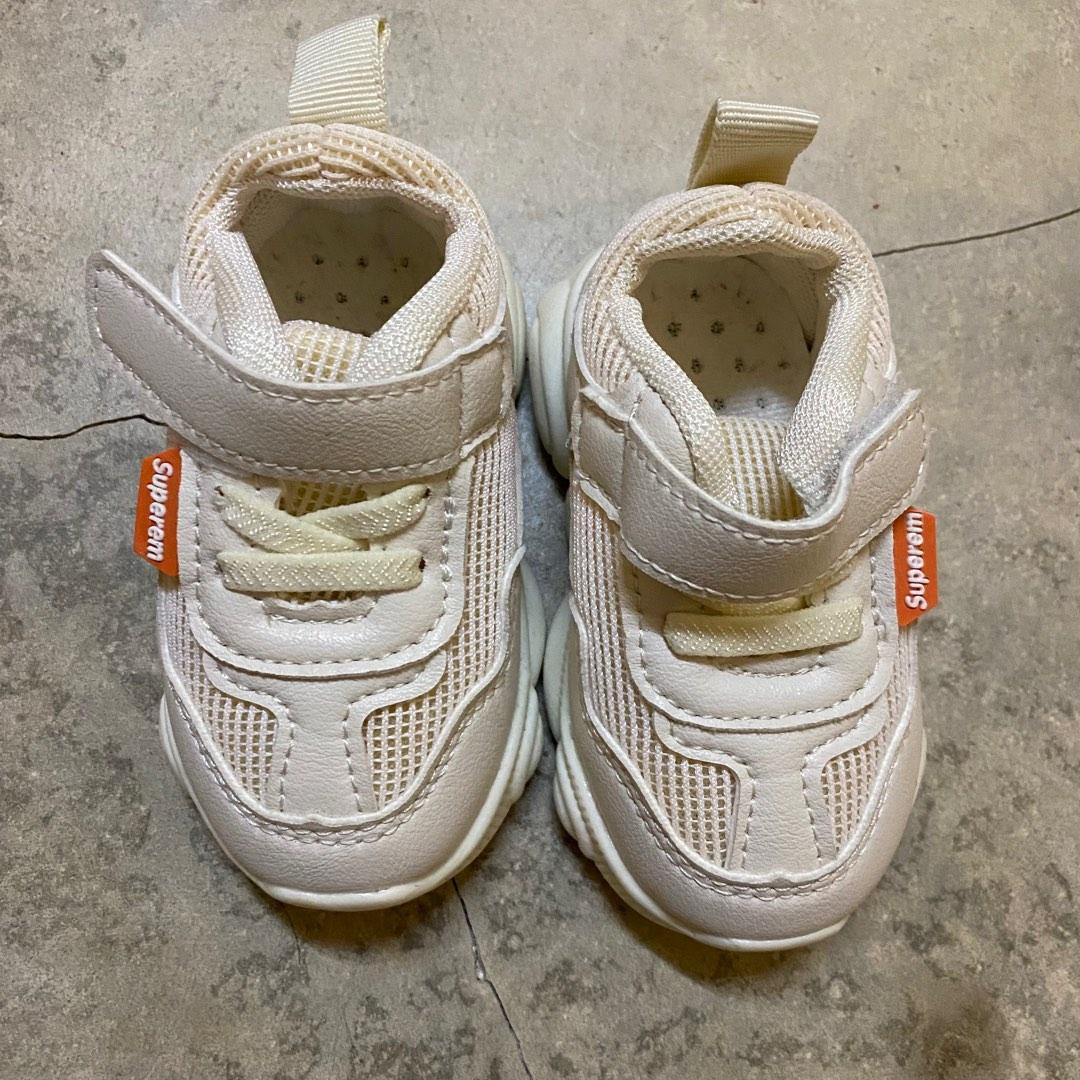 KIDS SHOES SUPREME Babies Kids Babies Kids Fashion on Carousell