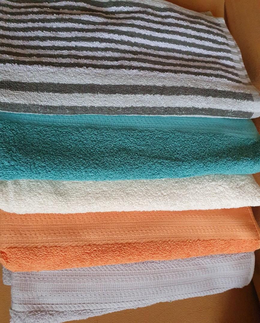 KOHLS THE BIG ONE BATH TOWEL FROM USA (Category: Bath) located in Las Pinas. Submitted by tgbtg_scjshop (Listing ID 1185152257, Image 2). Description: Imported from USA LAST PRICE POSTED P500.00/pc.