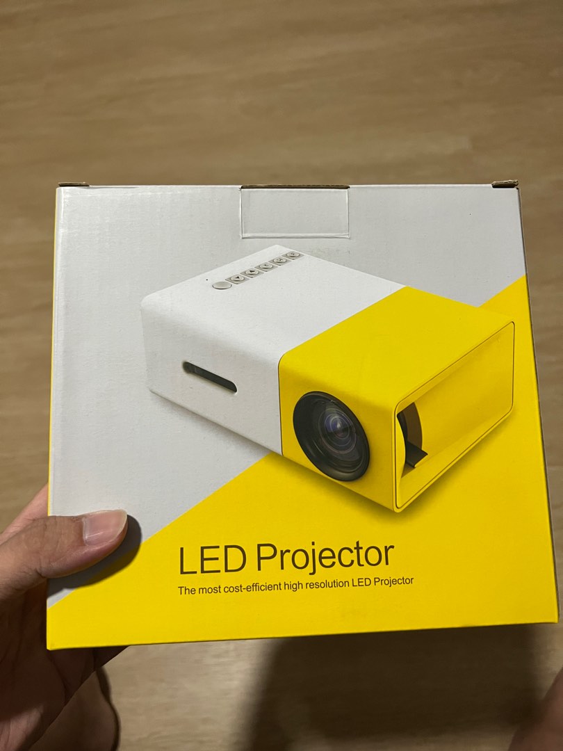 LED Projector, TV & Home Appliances, TV & Entertainment, Projectors on ...