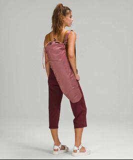 Lululemon Adjustable Yoga Mat Bag (Spiced Chai)