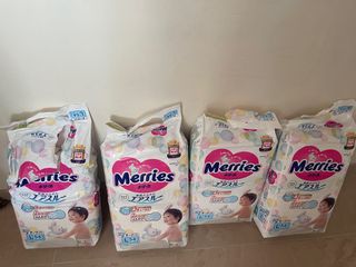 （分類：）位於 。 由 krbabyclos 提交（商品編號 1185108793，圖片 1）。簡介： 。
