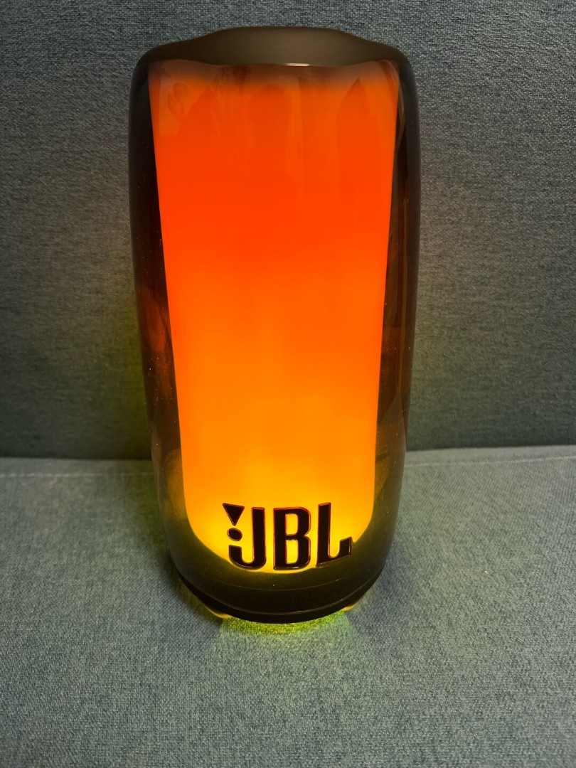 全新new JBL pulse5 藍芽無線喇叭揚聲器, 音響器材, Soundbar、揚聲器、藍牙喇叭、耳擴 - Carousell