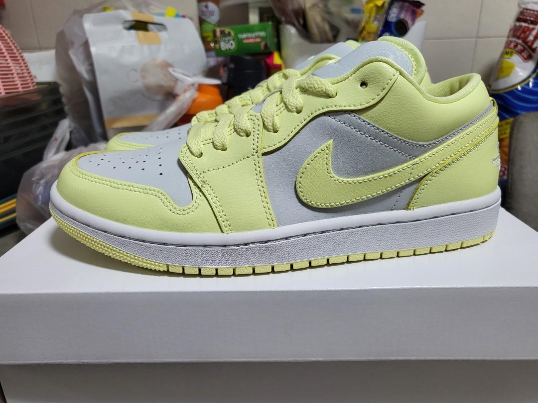nike air jordan women price