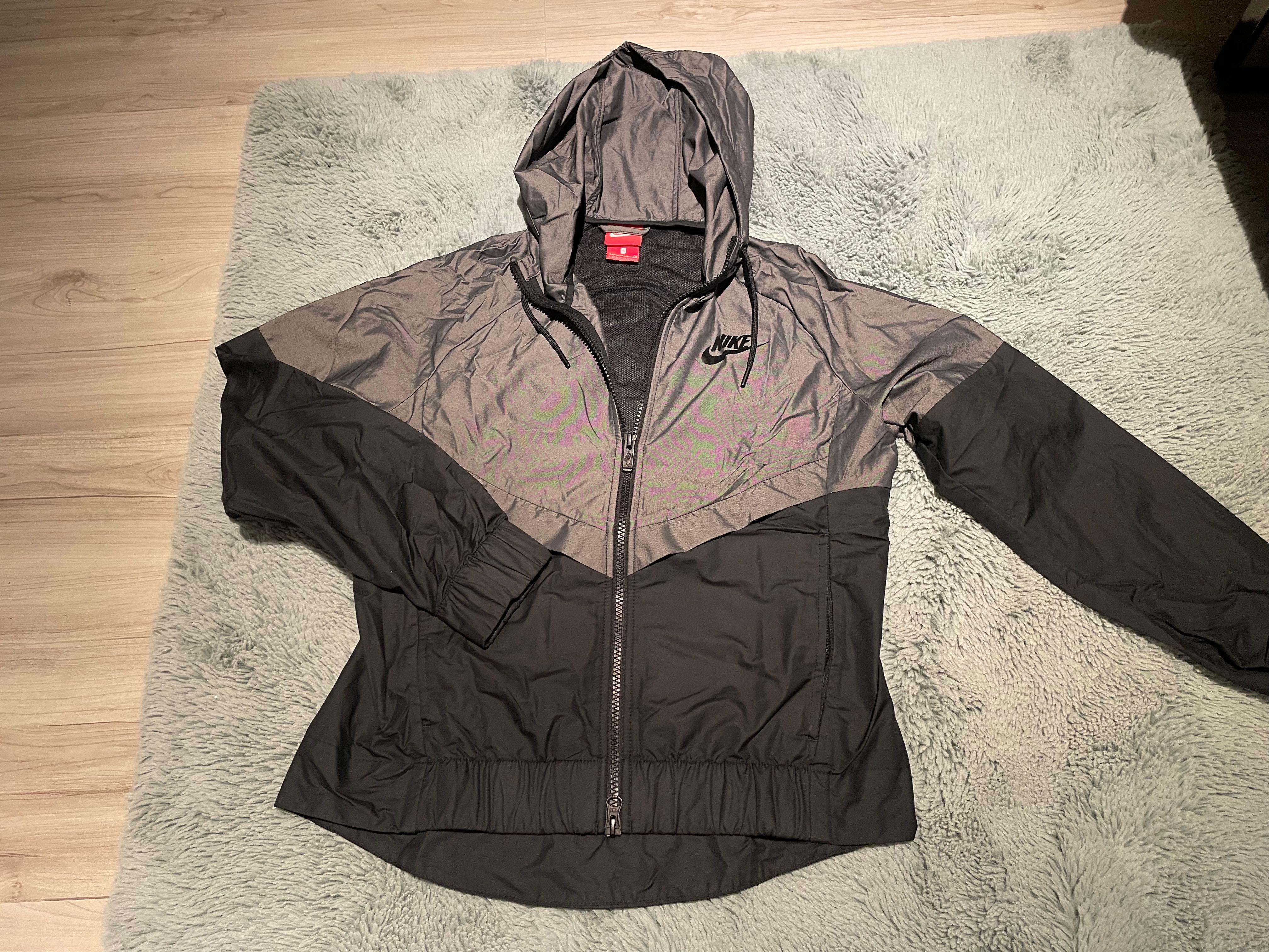 Nike jacket size s Clearance