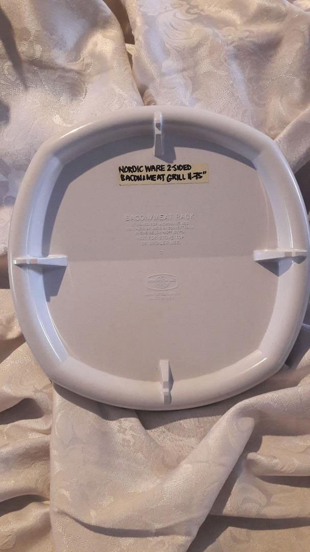 Nordic Ware Microwave Bacon & Meat Rack, Furniture & Home Living