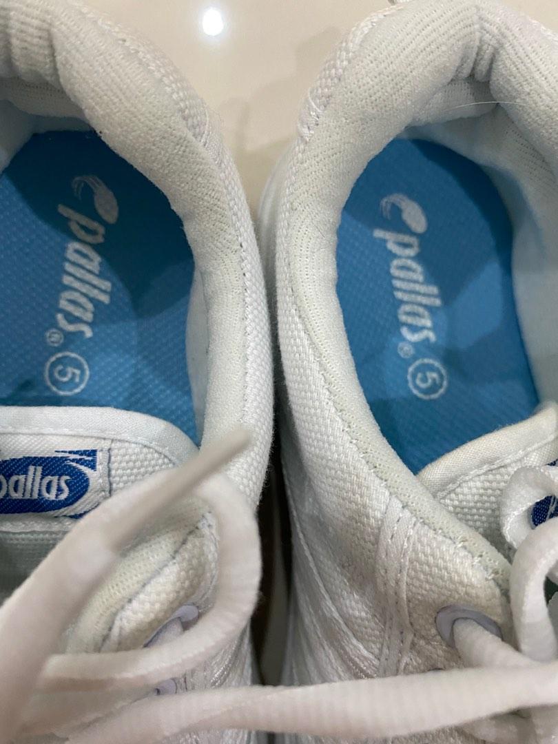 School plimsolls discount size 5