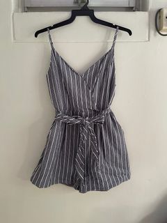 (Category: ) located in . Submitted by 99closet (Listing ID 1185165153, Image 1). Description: .