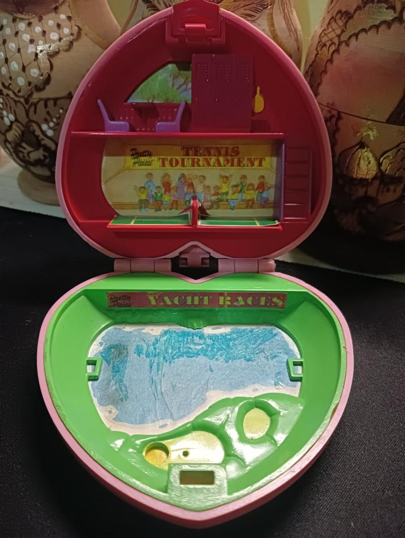 Lovely kitty store polly pocket
