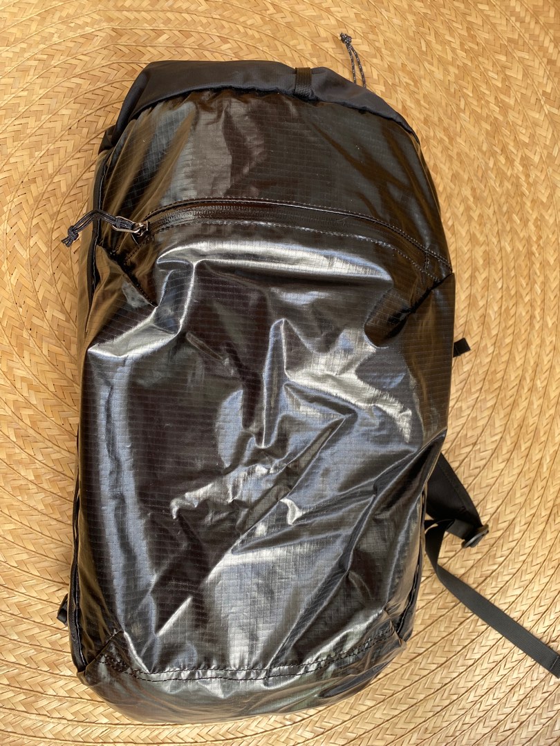 PRELOVED Patagonia Luggage Lightweight Black Hole Cinch Pack 20