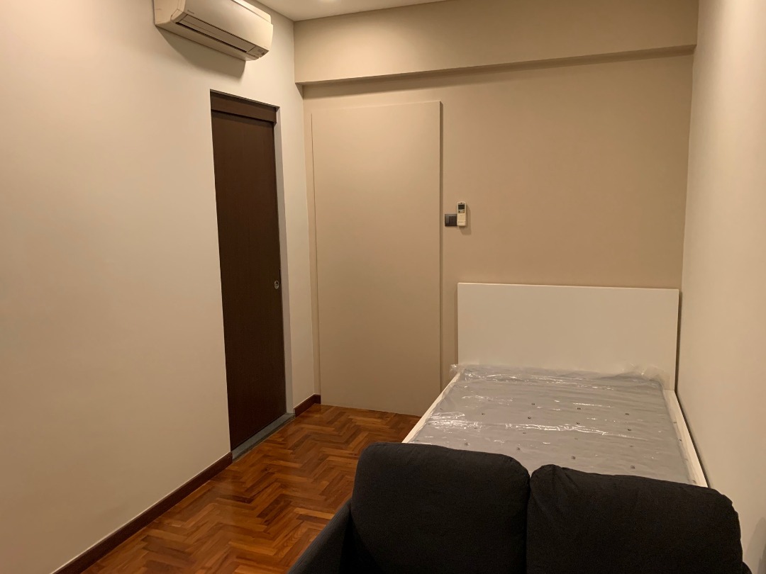 (Category: ) located in . Submitted by zaq123 (Listing ID 1185096429, Image 1). Description: .