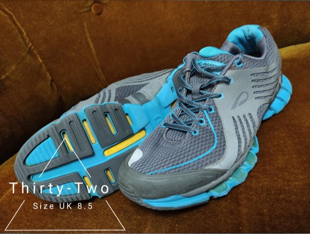 Prospecs outlet walking shoes