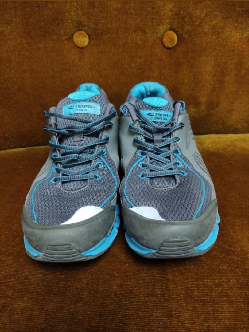 Prospecs walking shoes deals