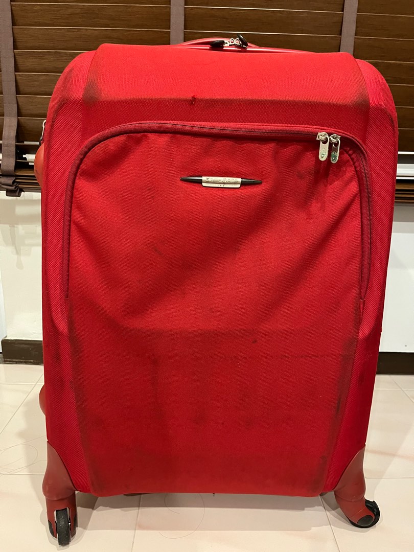 Samsonite 25 inch expandable luggage, Hobbies & Toys, Travel, Luggage