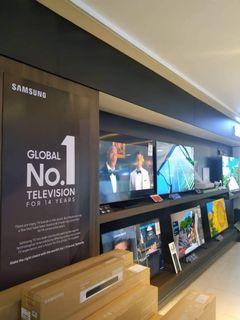 ‼️SAMSUNG 4k SMART DIGITAL TV
Brand New and Sealed Unit
1 year warranty parts & service
7 days replacement for factory defect.