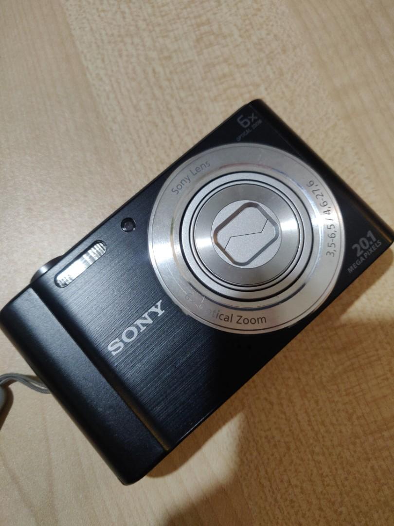 Sony cyber shot DSCW810 ccd camera, Photography, Cameras on Carousell