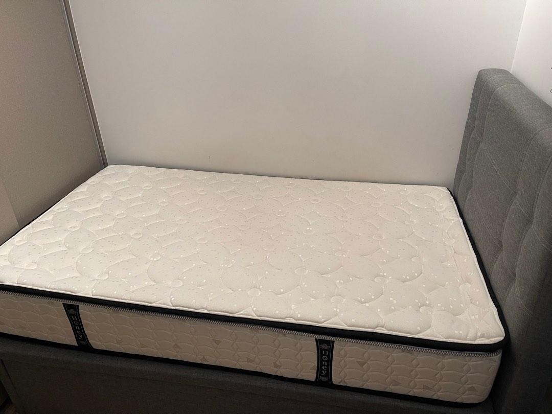 Storage bed super single, Furniture & Home Living, Furniture, Bed