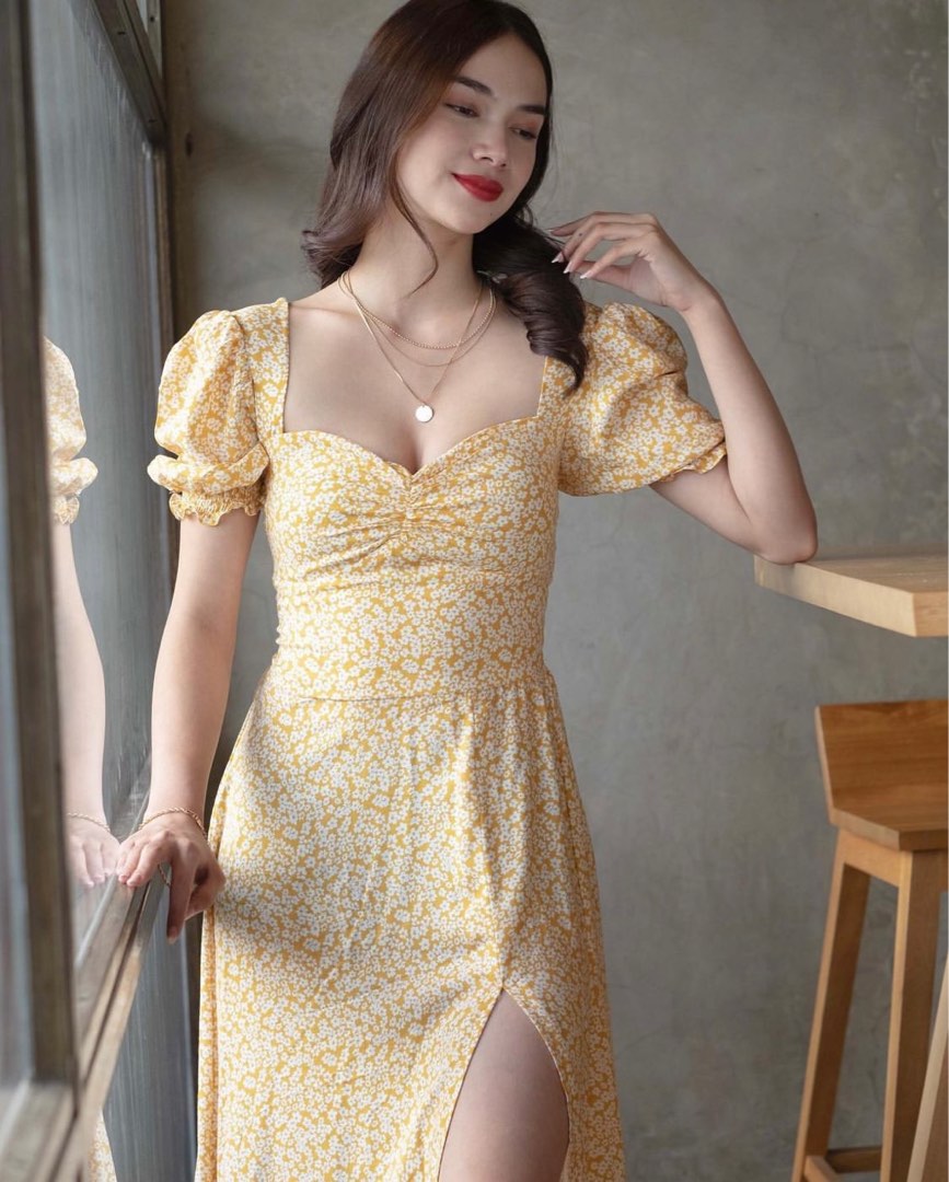 Sunnyside clothing kira midi dress, Women's Fashion, Dresses & Sets