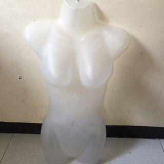 transparent mannequin