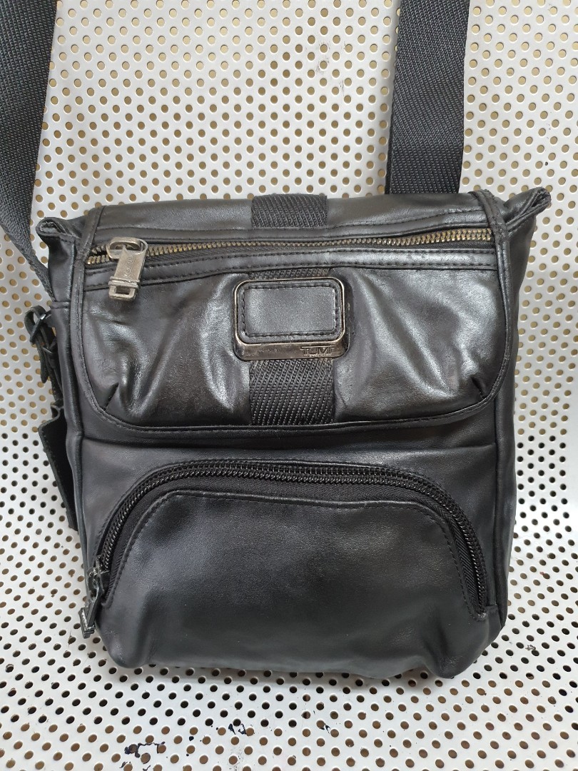 TUMI Alpha Bravo Barton Crossbody bag for men, Men's Fashion, Bags