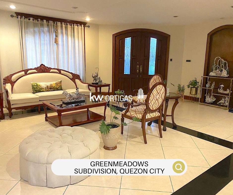 3Storey Duplex for Sale in Greenmeadows Subdivision, Quezon City