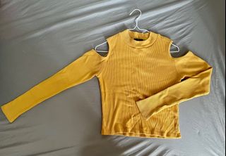（分類：）位於 。 由 caronov 提交（商品編號 1185382147，圖片 1）。簡介： 。