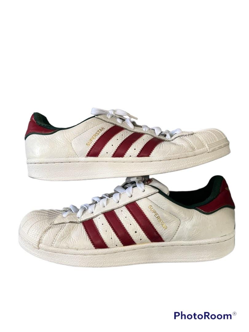 Adidas superstar deals maroon stripes