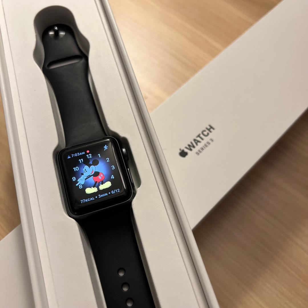 Apple watch series 3 42mm discount space gray aluminium black sport