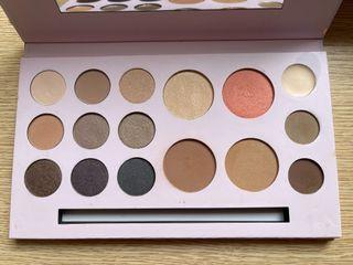 Assorted Makeup (Read description)