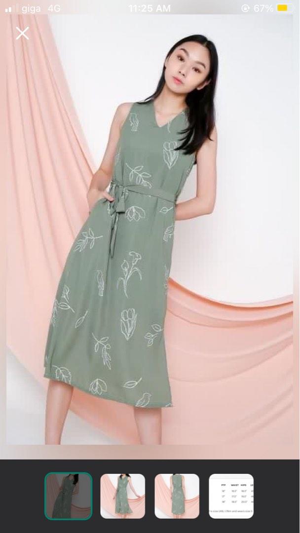 AWE Parker sage midi dress Women s Fashion Dresses Sets Dresses on Carousell