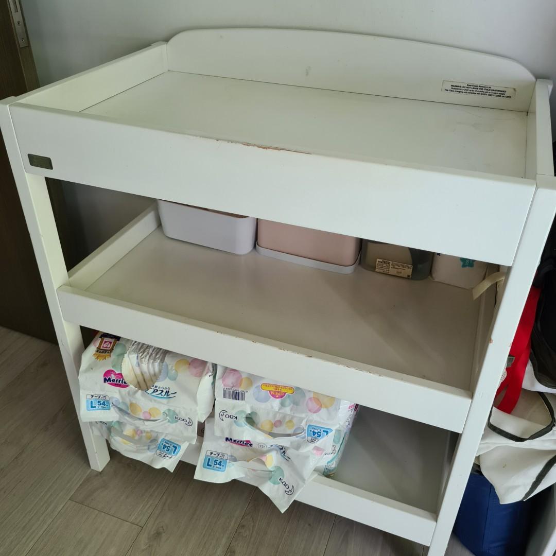 East coast changing shop table